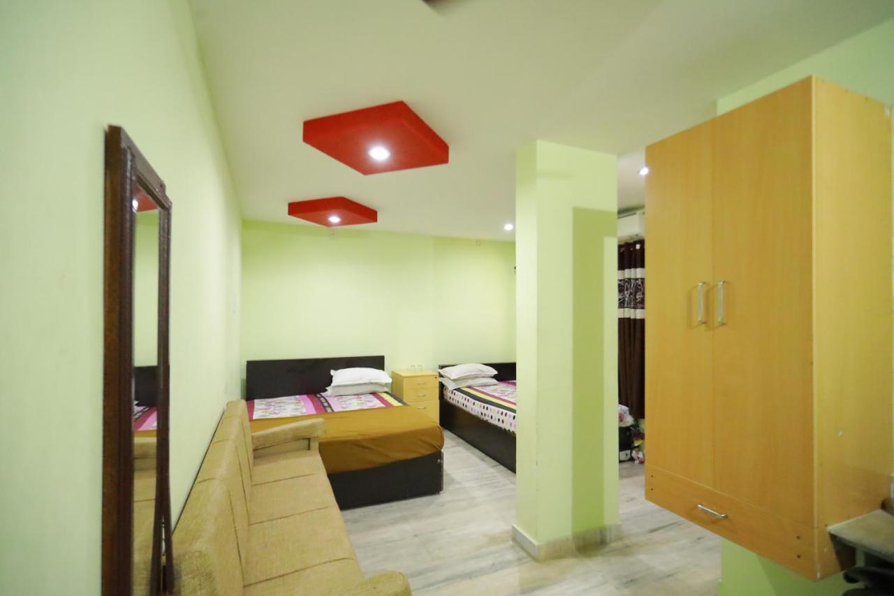 Arackal Tourist Home Tripunithura Exterior photo